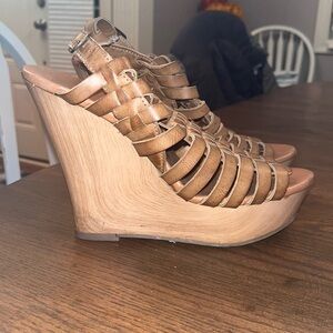 Mossimo supply brown leather sandals, size 9